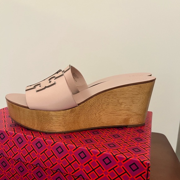 Tory Burch Wedge Sandals - Light Pink - Picture 3 of 6